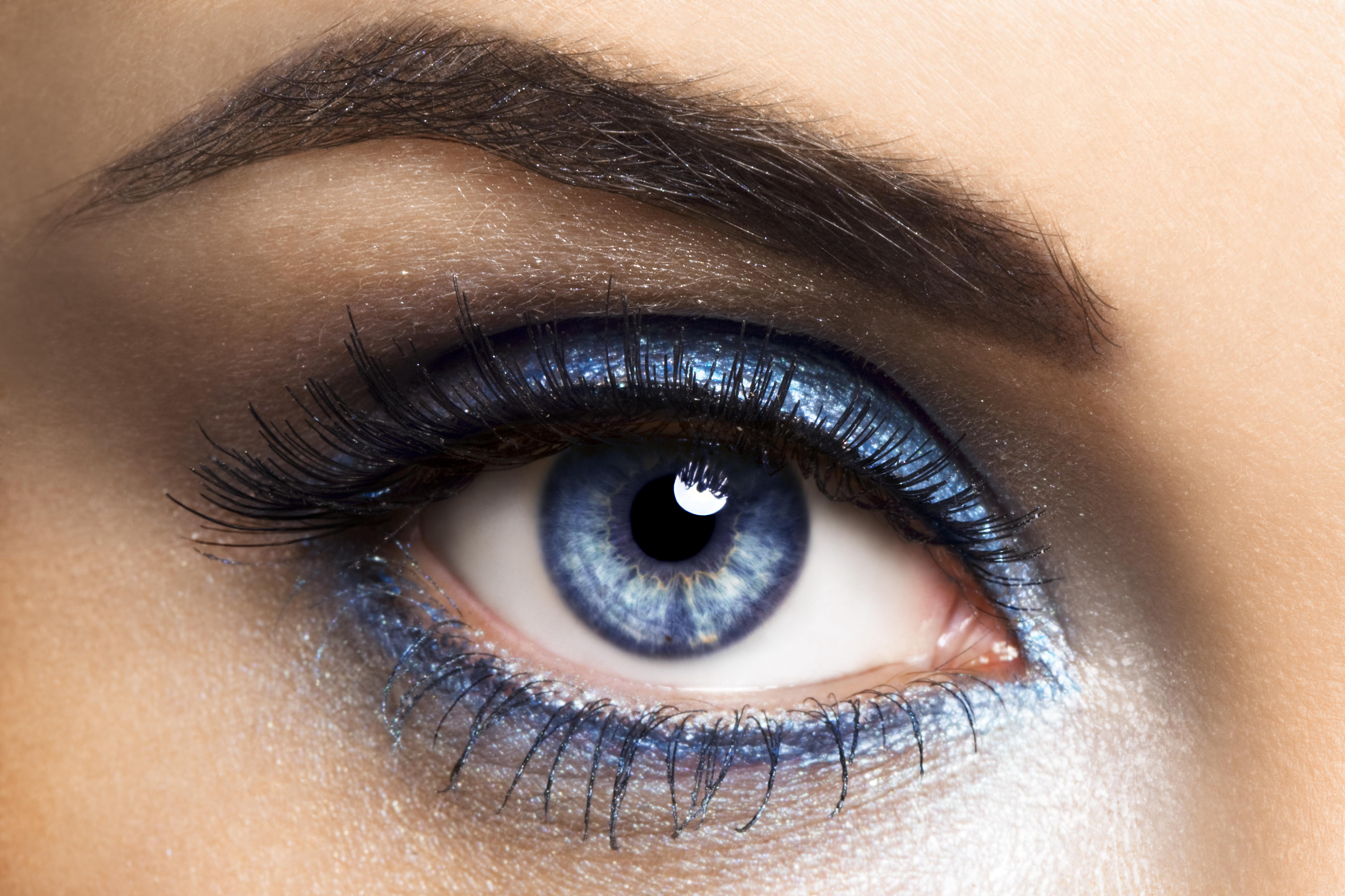 Как правильно красить глаза тенями
